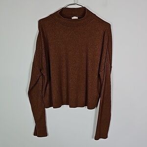 Garage small brown cropped light sweater